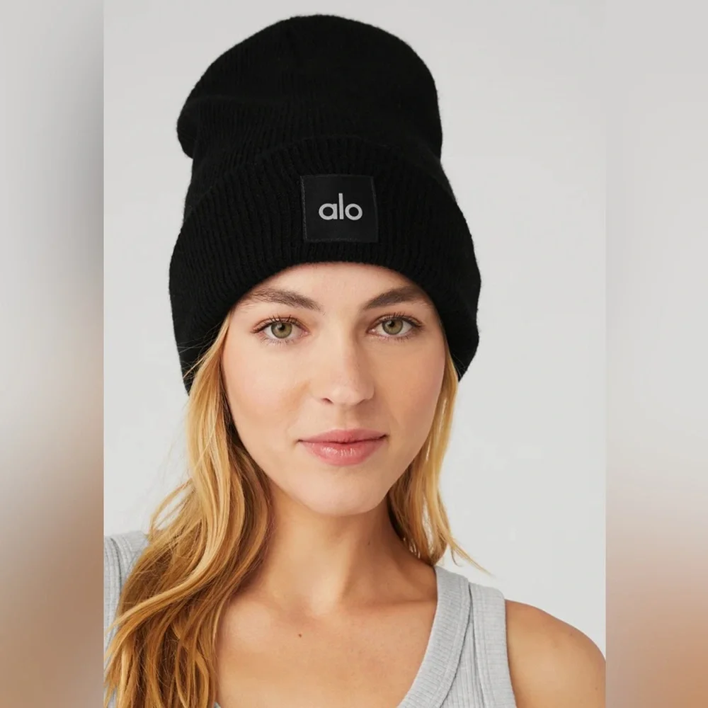 ALO Yoga Beanie - Picture 8 of 8